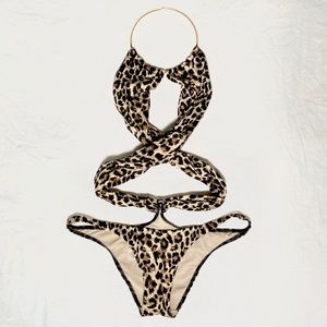 VS Swim Necklace Wrap One Piece Monokini